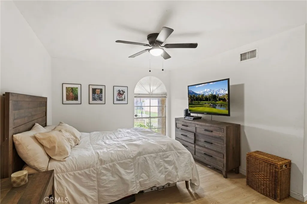 1428 Fredericks Lane, Upland, California 91786 home-pic-13